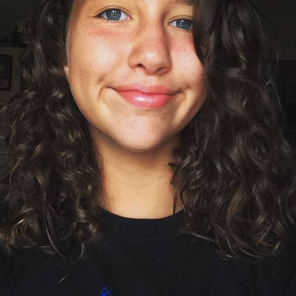 Meet your Posher, Peyton - Picture 1 of 1